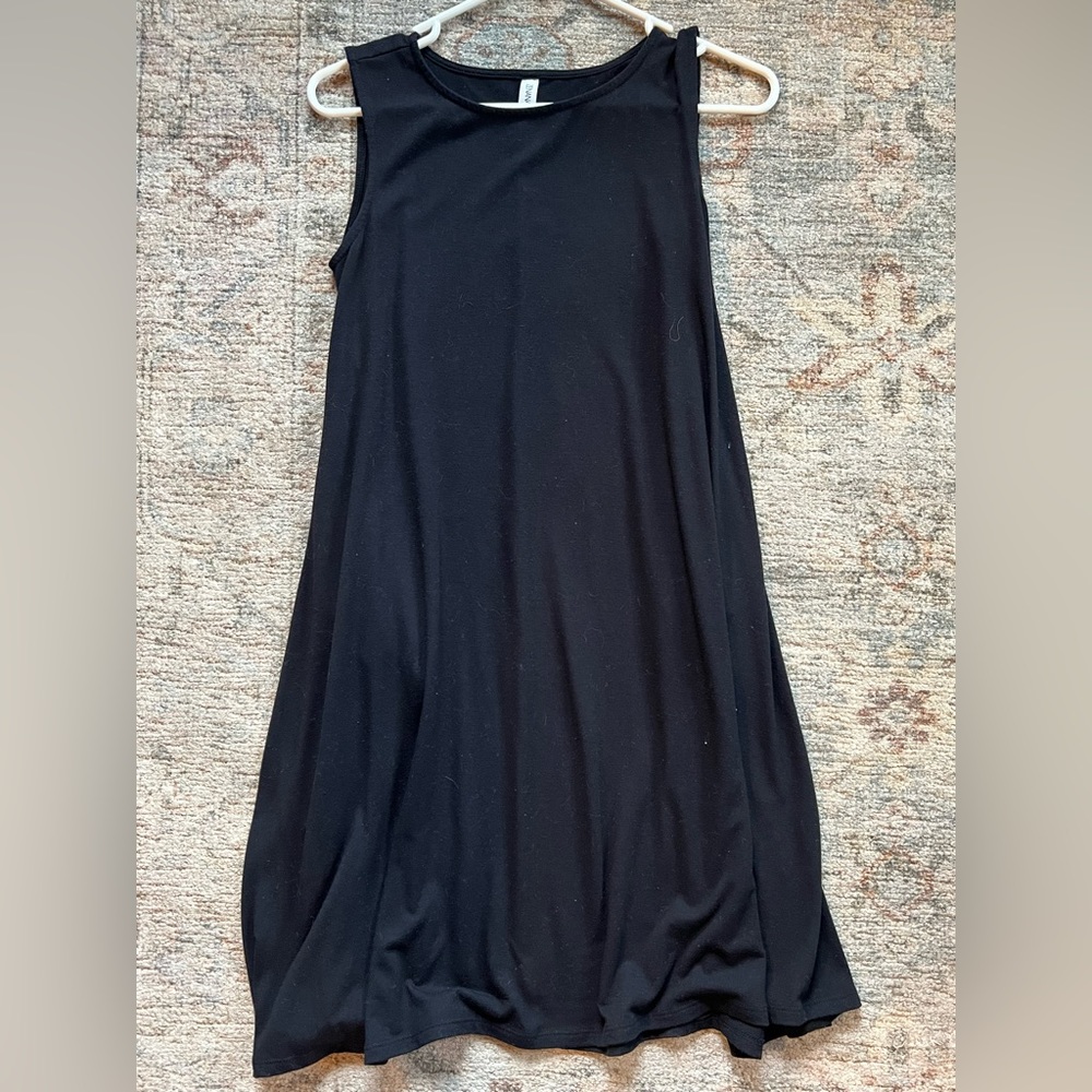 Zenana Sleeveless Black Dress